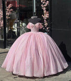 Vestido de Baile Rosa com Brilhos e Ombros Descobertos, Vestido Rosa para Festa de 16 Anos, Vestido de Princesa Rosa Y7002