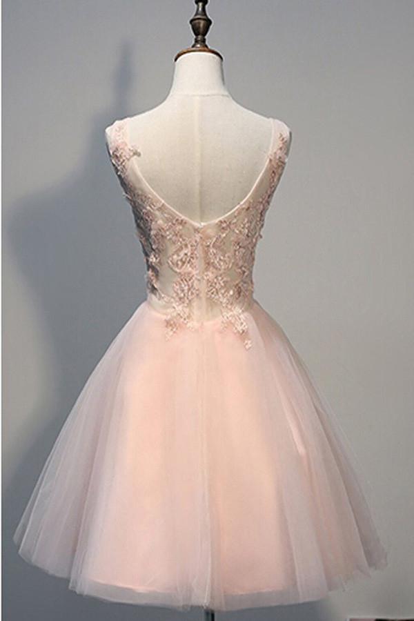 Robes courtes roses en tulle à dos ouvert pour bal de fin d'année avec appliques de perles