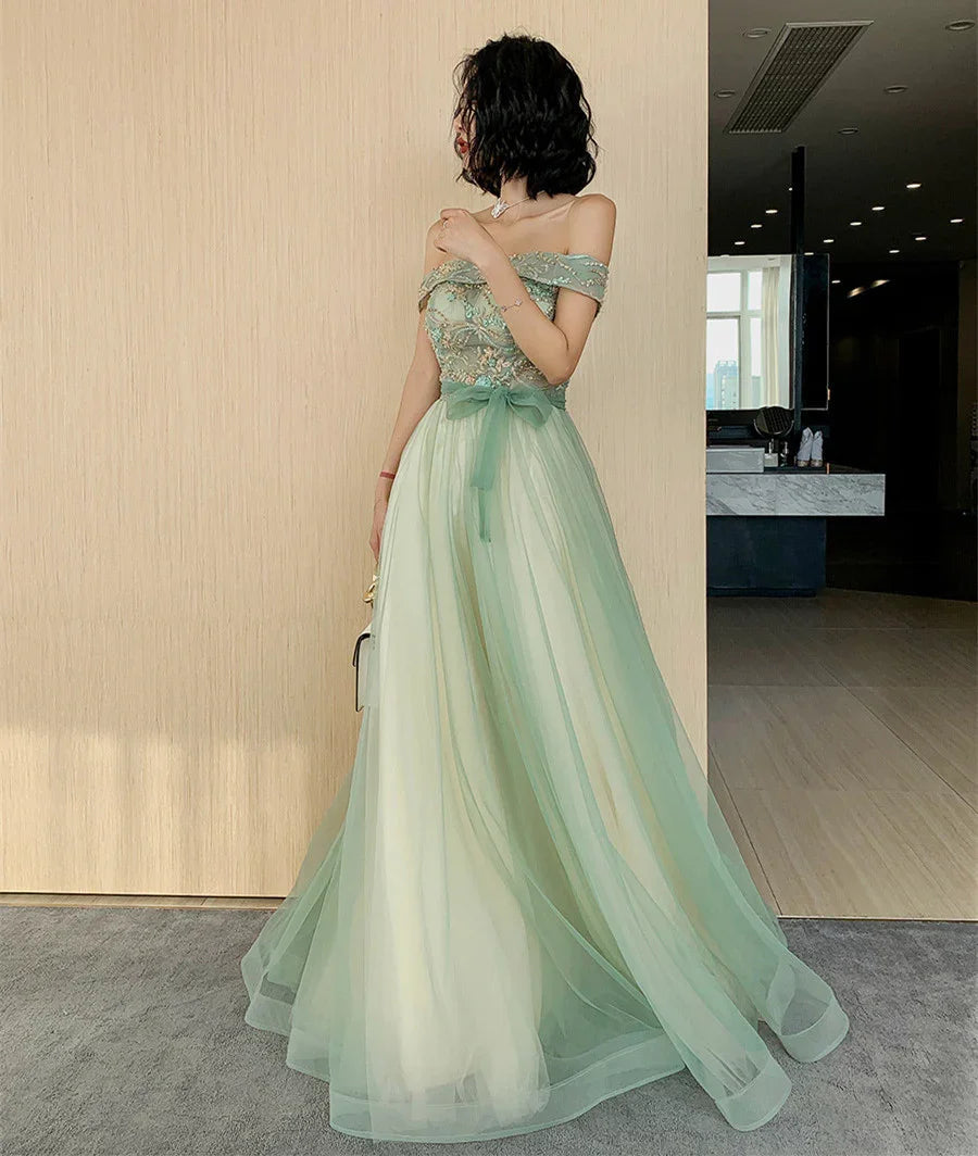 Robe longue de soirée formelle à épaules dénudées Y620