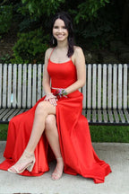 Vestido de Baile Simples Vermelho em Linha A com Costas Atadas Vestido de Noite Y6547