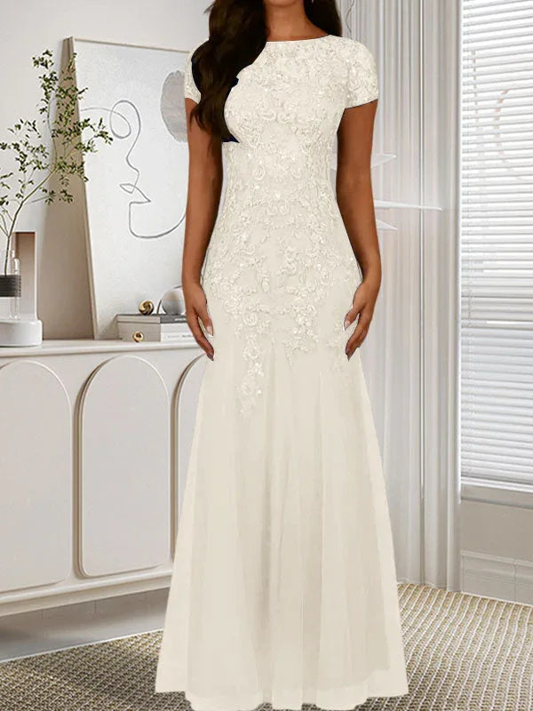 Abito in tulle con scollo a sirena e paillettes blu marina scuro