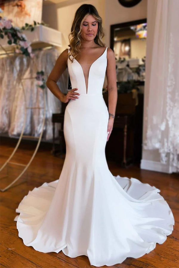 Vestido de novia largo estilo sirena con escote en V y espalda descubierta