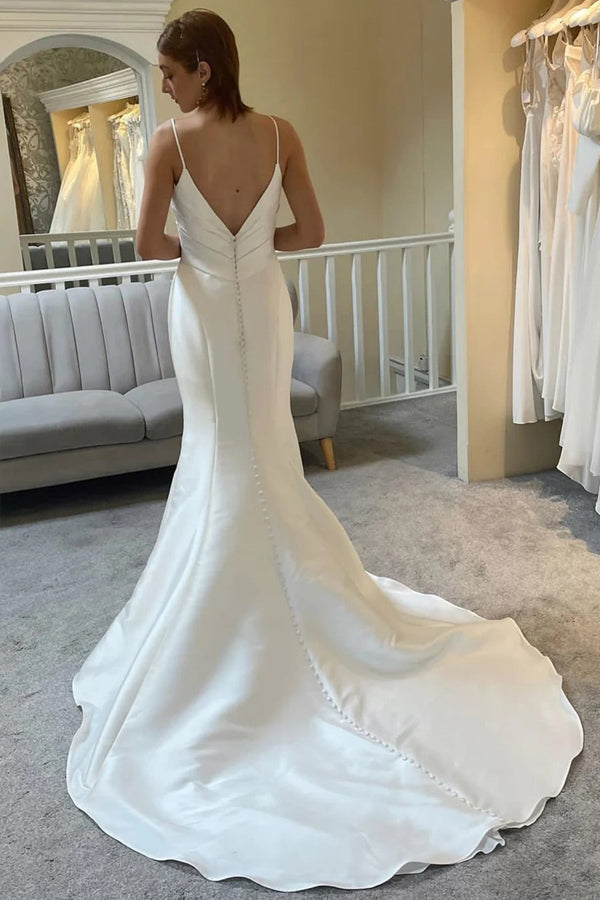 Robe de mariée ivoire à bretelles spaghetti, dos nu, coupe trompette