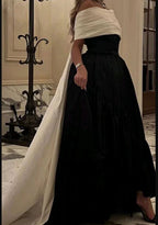 Robes de bal de satin noir et blanc de luxe avec traîne amovible, robe de cocktail sur mesure pour soirée Y5025