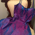 Deslumbrante Vestido de Noite Roxo com Contas, Corte em A, Alças Finas, Vestido de Festa e Baile Y7955