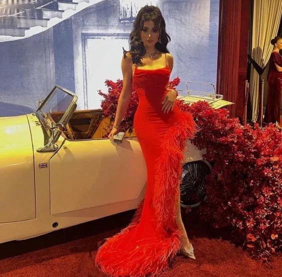 Vestido de fiesta rojo con tirantes de sirena sexy y plumas, vestido largo de noche Y7901
