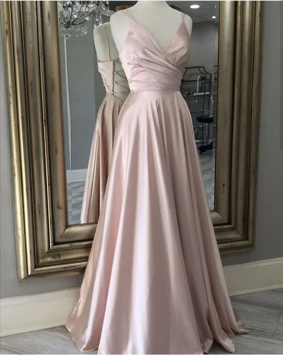 Vestido de Festa Longo de Decote em V com Laço nas Costas Y7014