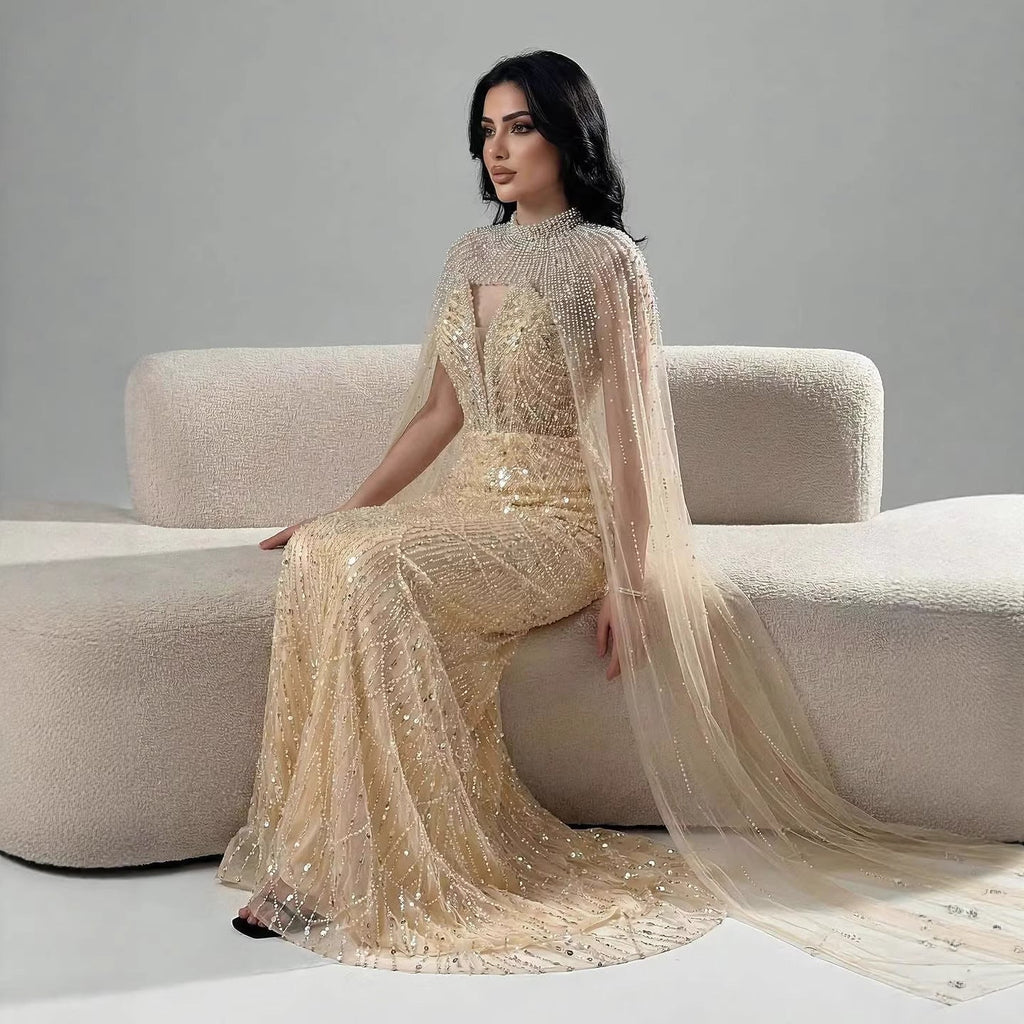Robe de soirée de luxe en perles couleur nude avec traîne en tulle LA72189A