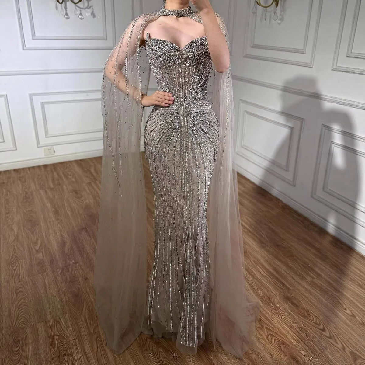 Robe de soirée luxueuse de Dubaï en caramel avec perles et cape LA72811C