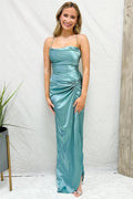 Vestido de fiesta largo plisado con cuello vuelto, nudo torcido y abertura en azul claro