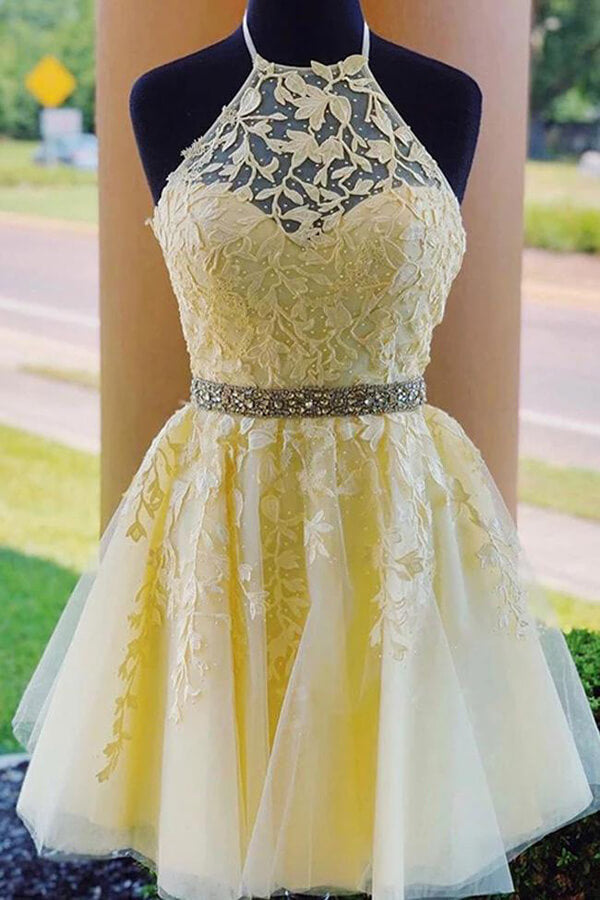 Robes de bal de fin d'année à col haut en dentelle jaune clair perlée, coupe évasée