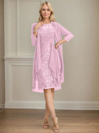 Etui/Säulenförmiges Kleid mit Illusion, knielang, aus Spitze und Chiffon, Brautmutterkleid mit herabfließenden Rüschen und Pailletten