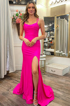 Vestido de Gala Longo Trompete com Decote em Colher e Laços em Cor-de-Rosa Vivo