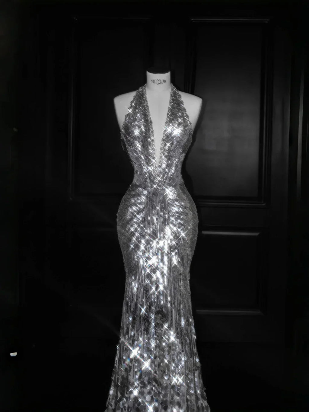 Vestido de noche escotado en V profundo plateado brillante con lentejuelas, cuentas y espalda descubierta, vestido de sirena para baile de graduación Y8687