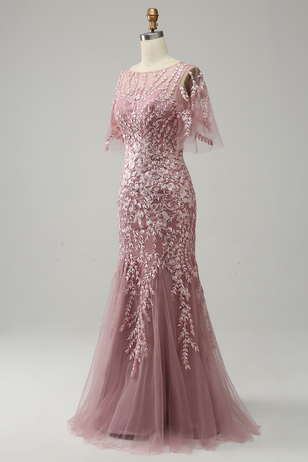 Floor-Length Mother of the Bride Lace Dresses with Trumpet/Mermaid Scoop Half Sleeves
