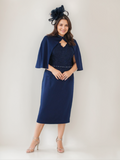 Vestido plus size com decote em V comprimento chá mãe da noiva com strass