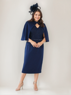 Vestido plus size com decote em V comprimento chá mãe da noiva com strass