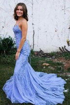 Vestidos compridos de baile formais azuis com renda e costas descobertas estilo sereia