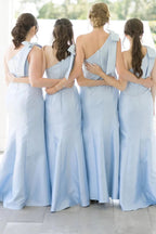 Mermaid One-Shoulder Bow Strap Black Bridesmaid Dress BD125