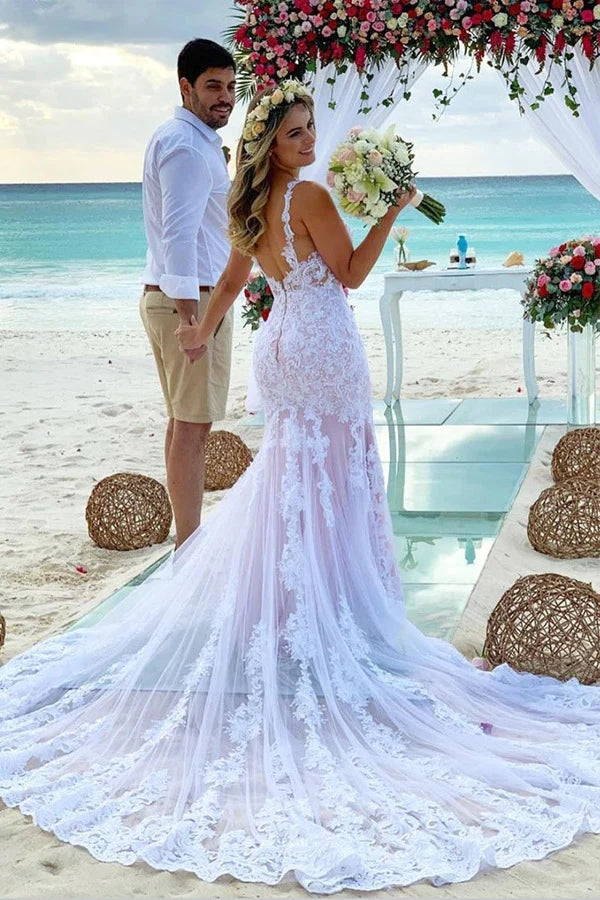 Robe de mariée de plage en dentelle avec bretelles spaghetti sirène