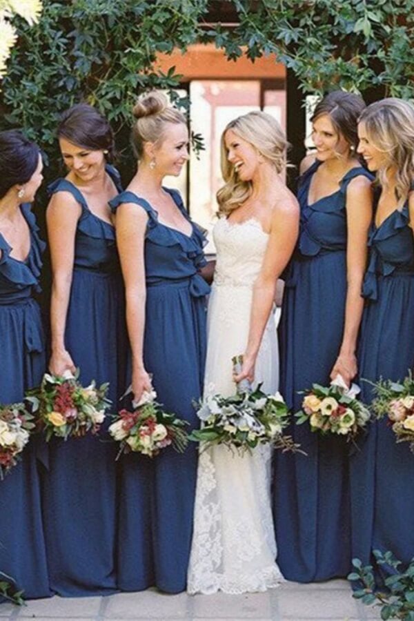 Abito da damigella lungo modesto in chiffon blu marina a linea ad A con scollo a V