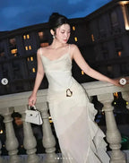 Vestido de Noite Elegante de Sereia em Chiffon Branco Vestido Longo de Baile com Folhos Y7716