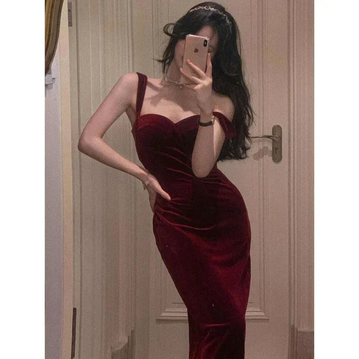 Nuevo vestido vintage de verano para mujer, sin mangas, de terciopelo, con tirantes finos, ajustado y sensual, vestido elegante de noche para damas Y1654