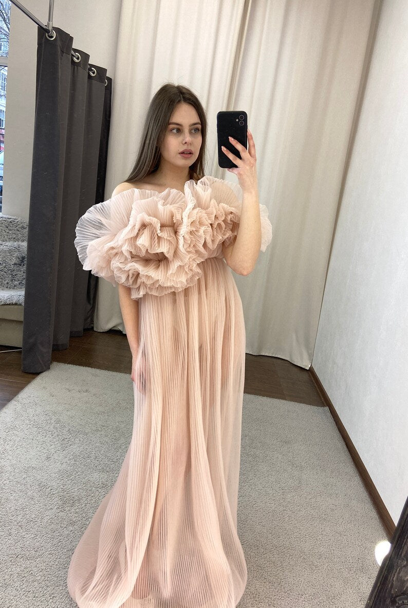Robe de soirée pour femmes enceintes en tulle transparent à une épaule, manches courtes décolletées