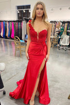 Vestido de fiesta rojo plisado con encaje floral 3D de un solo hombro y abertura