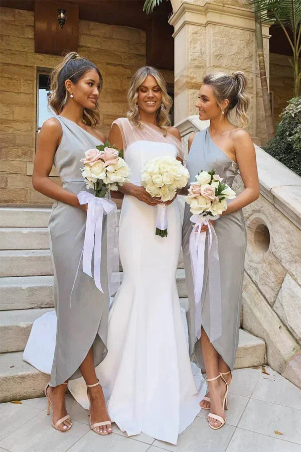 Vestido de Dama de Honra Assimétrico Prateado de Um Ombro BD119