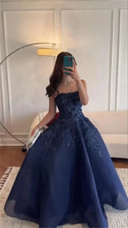 Magnifique robe de bal bleu marine sans bretelles à appliques, coupe évasée, robe de soirée Y8274