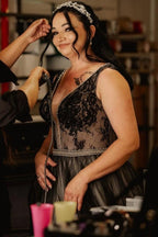 Plus Size Black Ball Gown Wedding Dress Deep V Neck Wide Strap Black Lace Sheer Corset Crystal Belt Tulle Gothic Bridal Gown