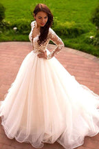 Vestidos de Noiva Princesa em Linha A com Decote em V, Tule Marfim e Mangas Compridas