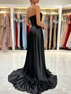 Vestidos de Baile com Decote Coração e Franzidos em Cetim SYP137