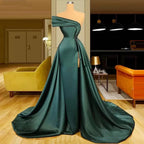 Nuevos vestidos largos de satén para la noche, elegantes, con fruncidos, cuentas de cristal, abertura, un solo hombro, vestidos de gala formales para mujer, vestidos de fiesta S23314