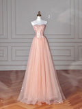 Vestido longo de baile de finalistas em tule com lantejoulas, cor pêssego rosada, sem alças, corte em linha A Y8645