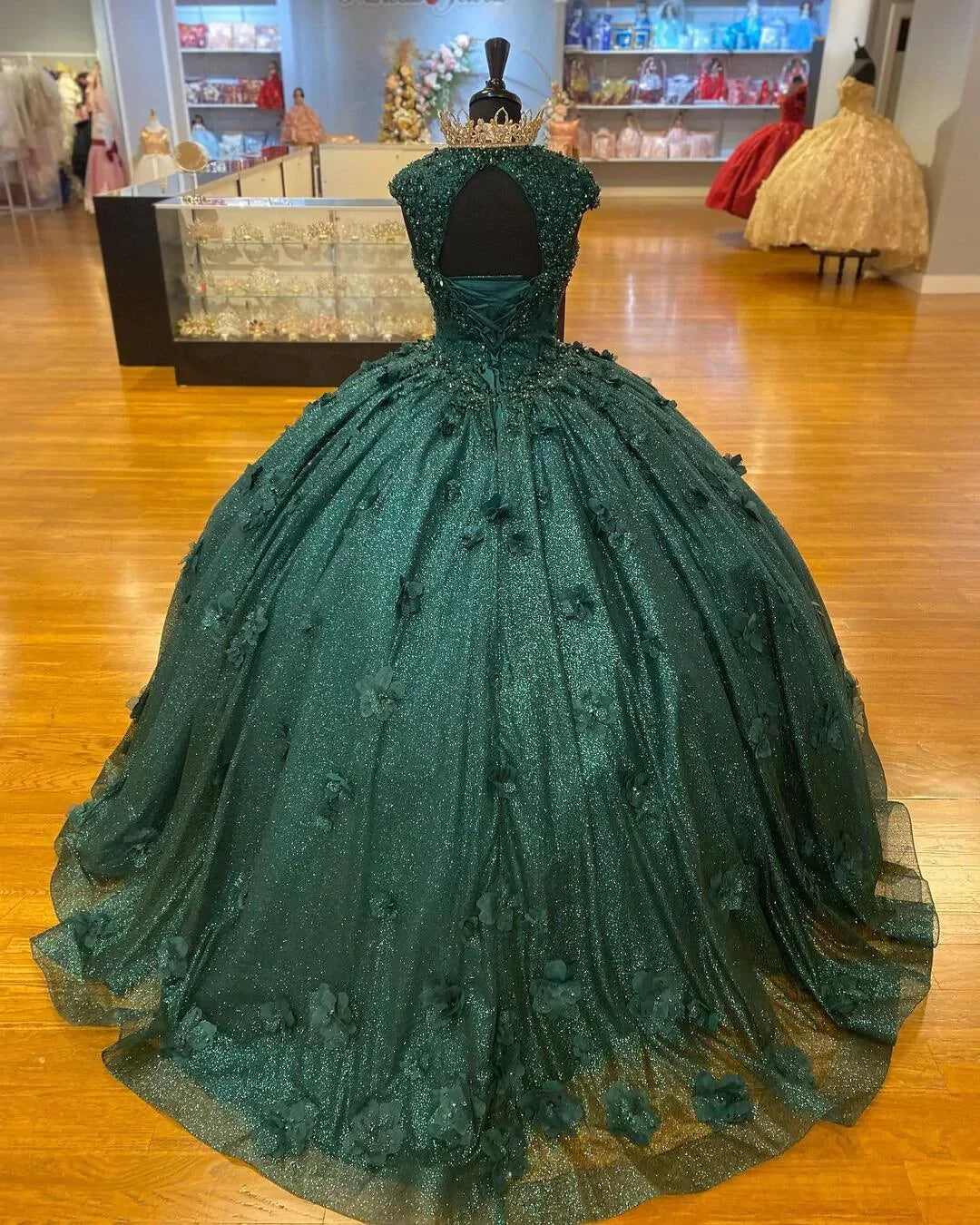 Vestido de Baile Verde Princesa Vestidos de Quinceanera Festa dos 15 Anos Flores 3D Aplicação de Renda Contas de Cristal Lantejoulas Vestidos de Aniversário Y606