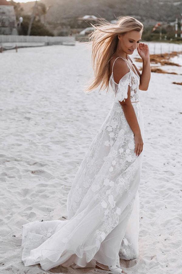 Robes de plage de mariage en dentelle florale à fines bretelles romantiques