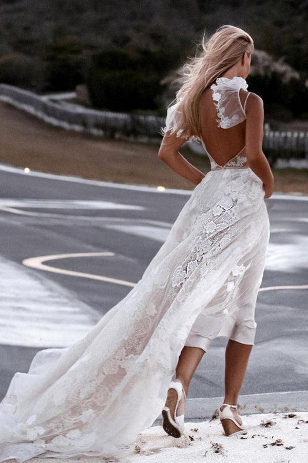 Robes de plage de mariage en dentelle florale à fines bretelles romantiques