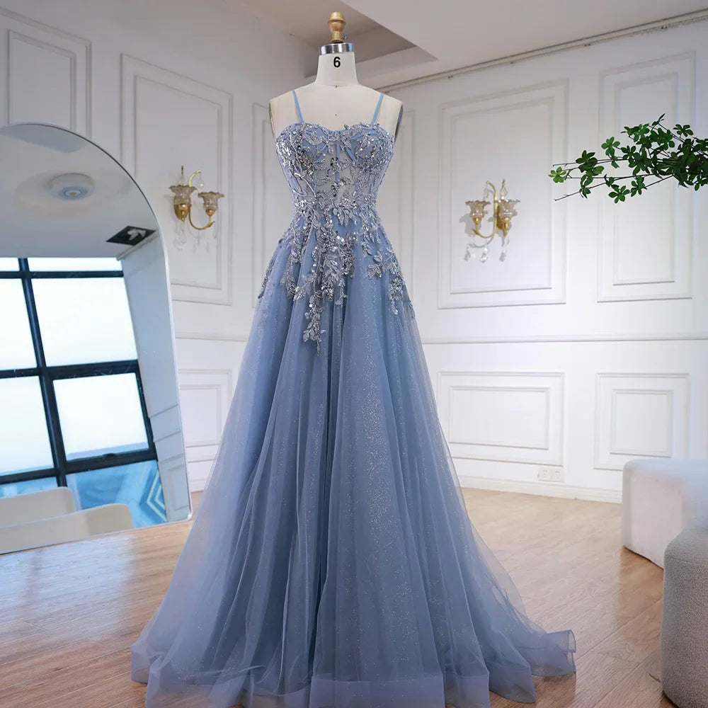 Abito da ballo in tulle grigio lusso a linea A con applicazioni floreali LA73015