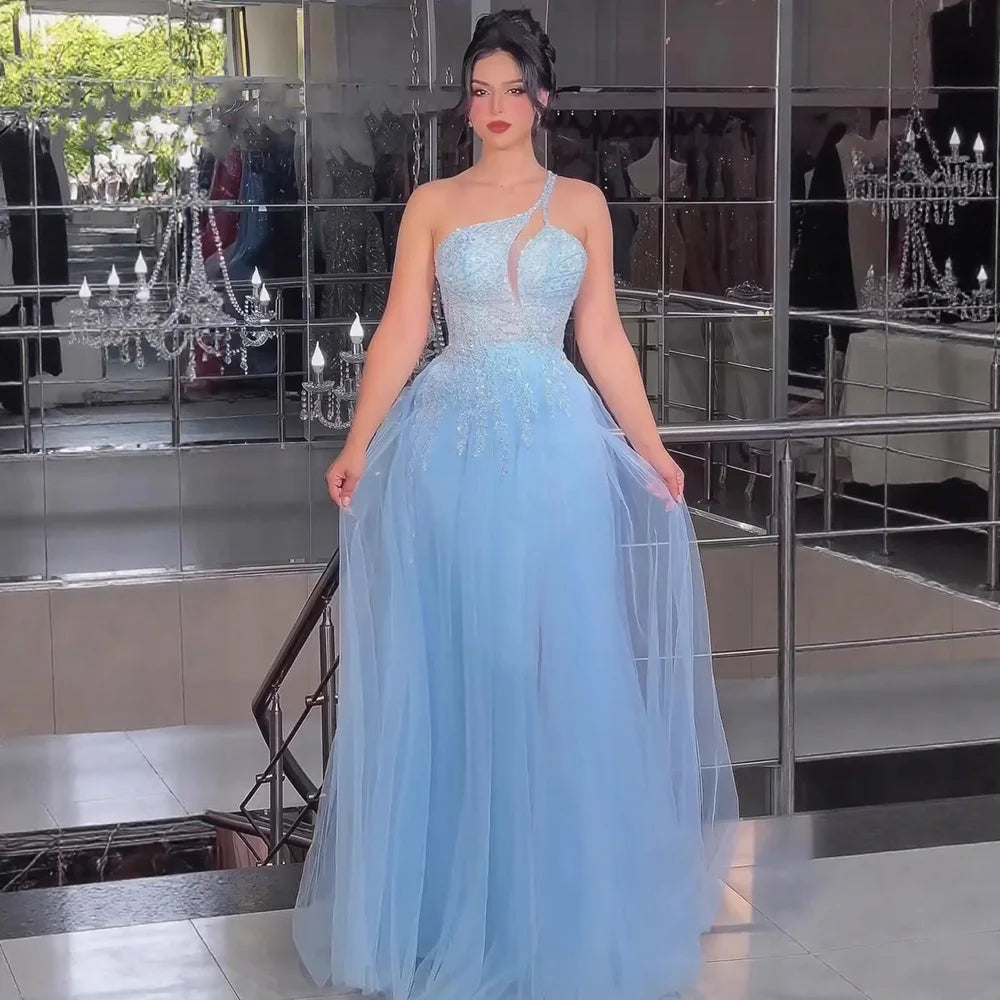 Robe de bal asymétrique à bretelles spaghetti bleue Serene Hill 2025 LA72589