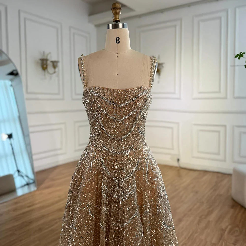 Vestido de Noite de Linha A em Nude de Luxo com Pérolas e Cristais LA72983A