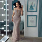 Robe de soirée de luxe en perles couleur nude avec traîne en tulle LA72189A