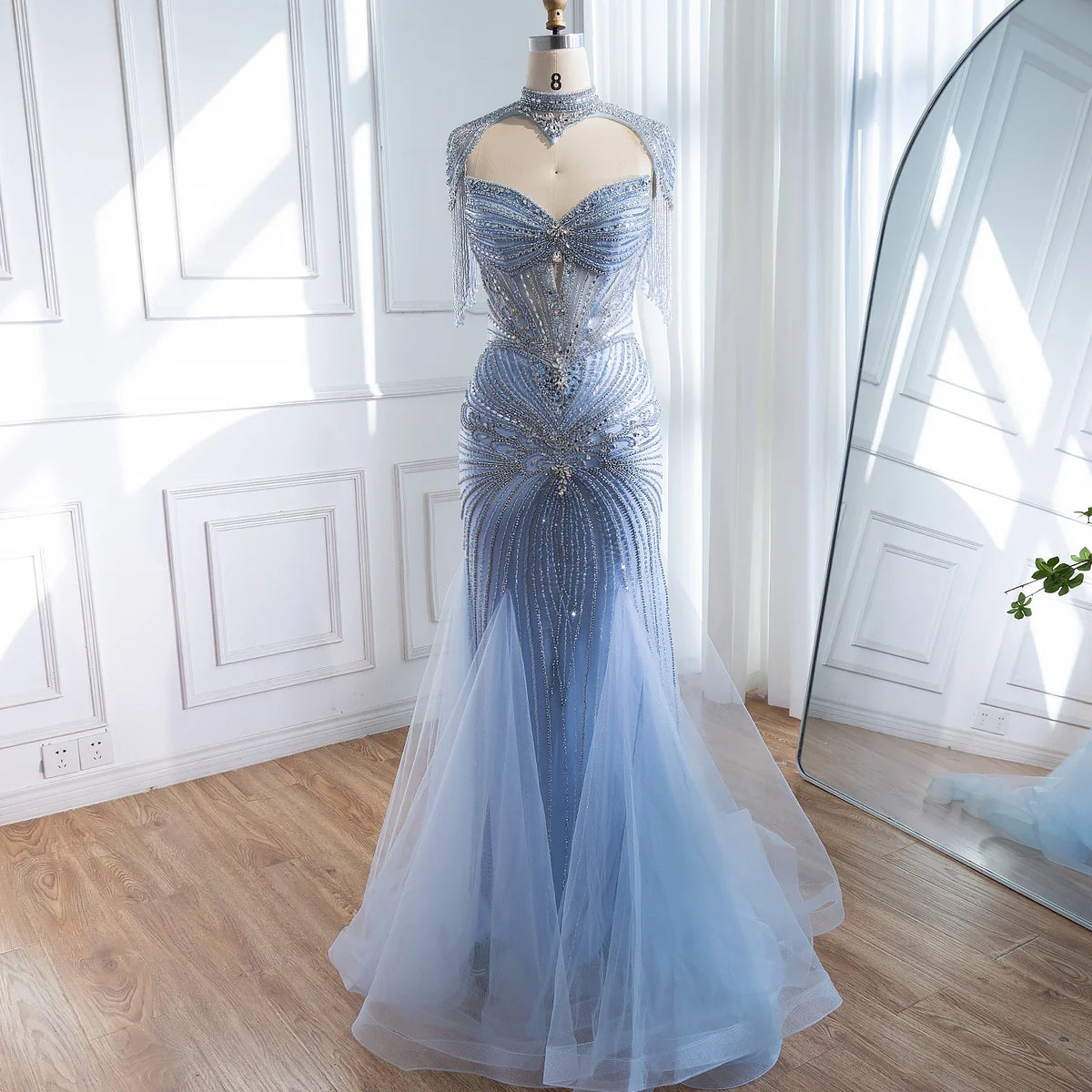 Robe de soirée luxueuse de Dubaï, perles bleues et roses, avec cape à franges LA72897B