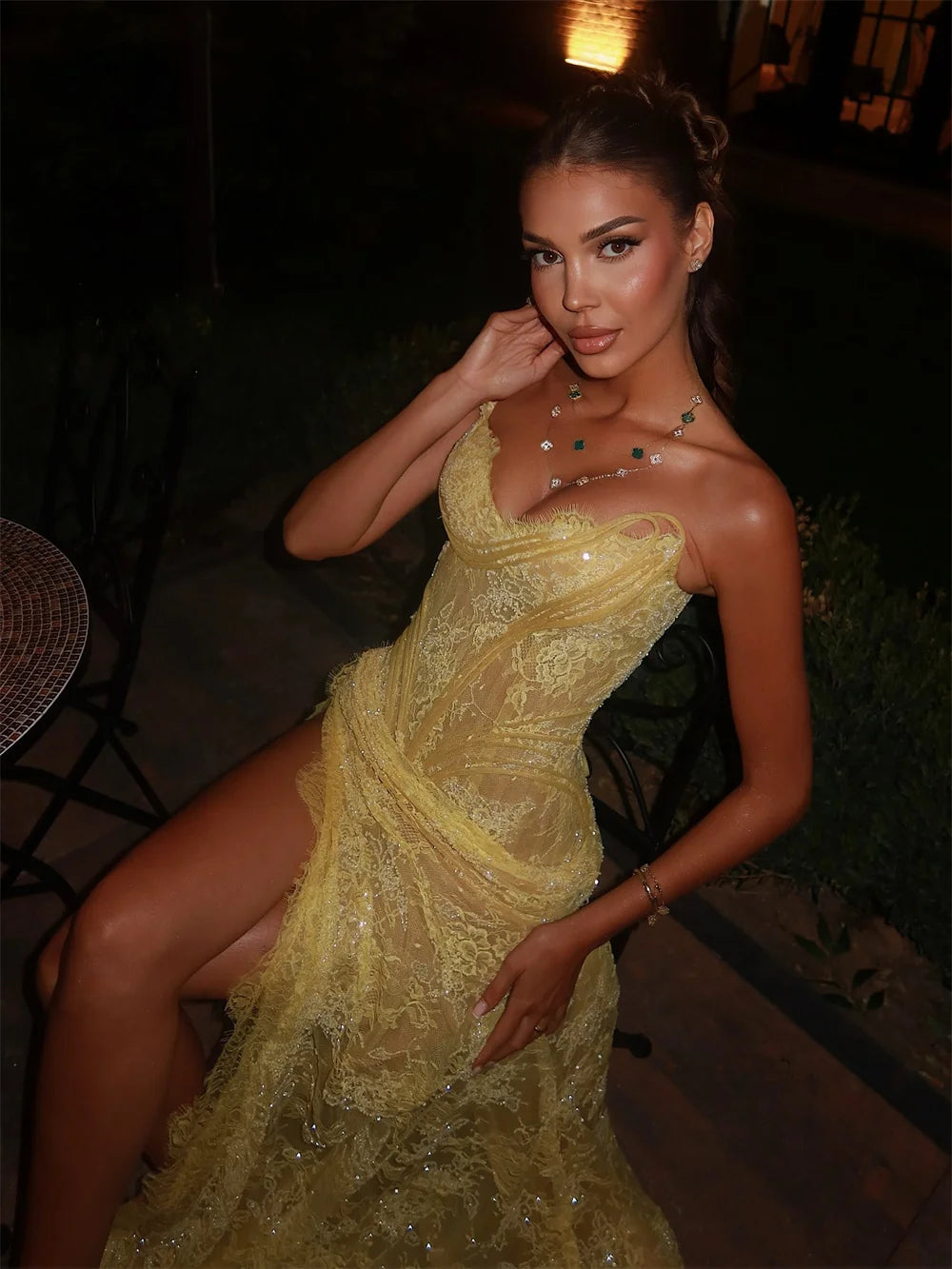 Cathy Customized Yellow Mermaid Lace Embroidery Prom Dresses Sequins Sleeveless vestidos de noiva Side High Split Formal