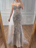 Robe de soirée de luxe grise perlée avec cape pour bal de promo LA73342