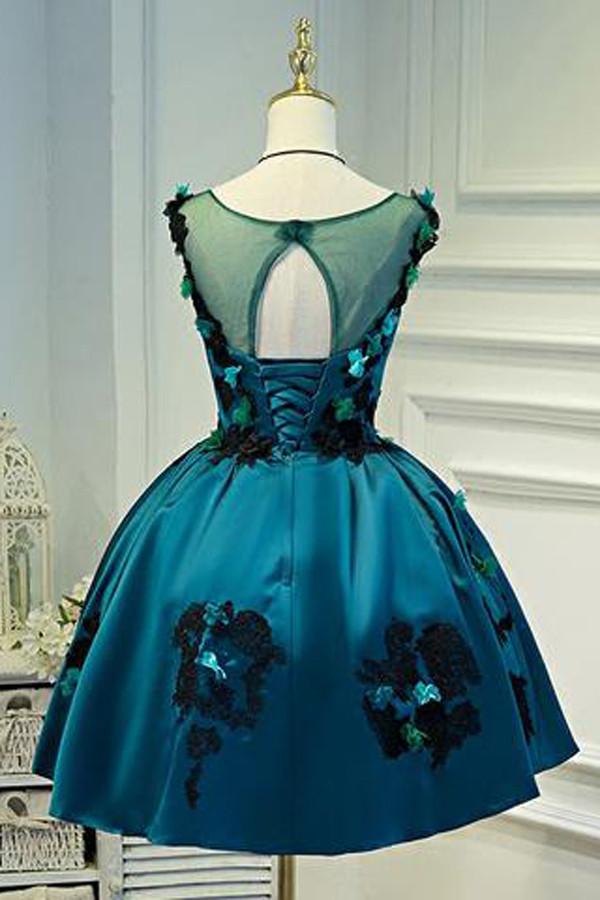 Robe de soirée verte satinée foncée à appliques anciennes transparentes pour retour à la maison