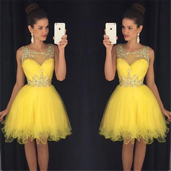Robes d'accueil bon marché en tulle jaune transparent à décolleté cœur avec couches de sequins, MH380