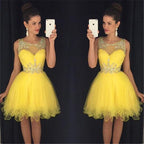 Robes d'accueil bon marché en tulle jaune transparent à décolleté cœur avec couches de sequins, MH380