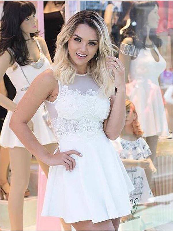 Robe blanche évasée à dos transparent pour bal de fin d'année, robes de fête avec applications